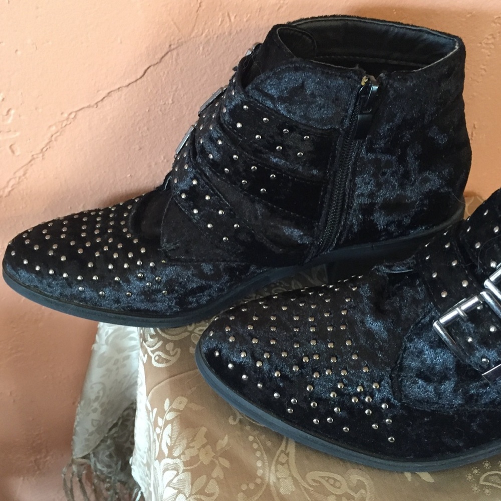 Black Ankle Boots with Silver Buckles and Studs - Picture 4 of 7